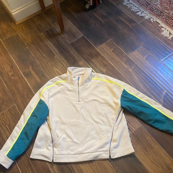 Free people movement fleece! - Picture 2 of 3